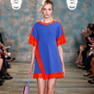 Tory burch dress Runway  blue dress lace 0 marisa